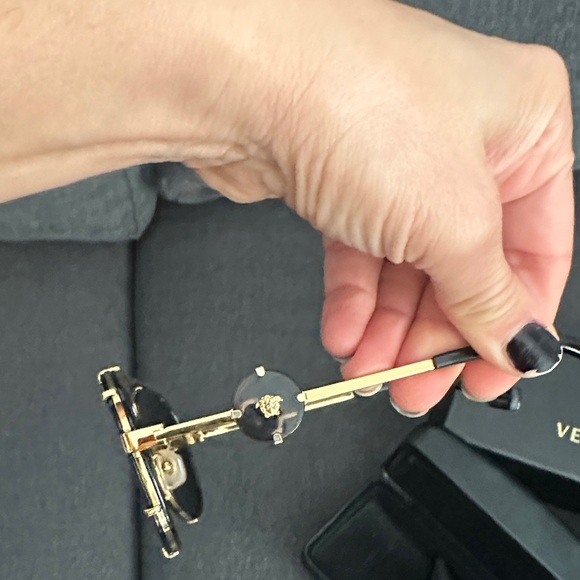 Versace sunglasses with box/case - Picture 3 of 11